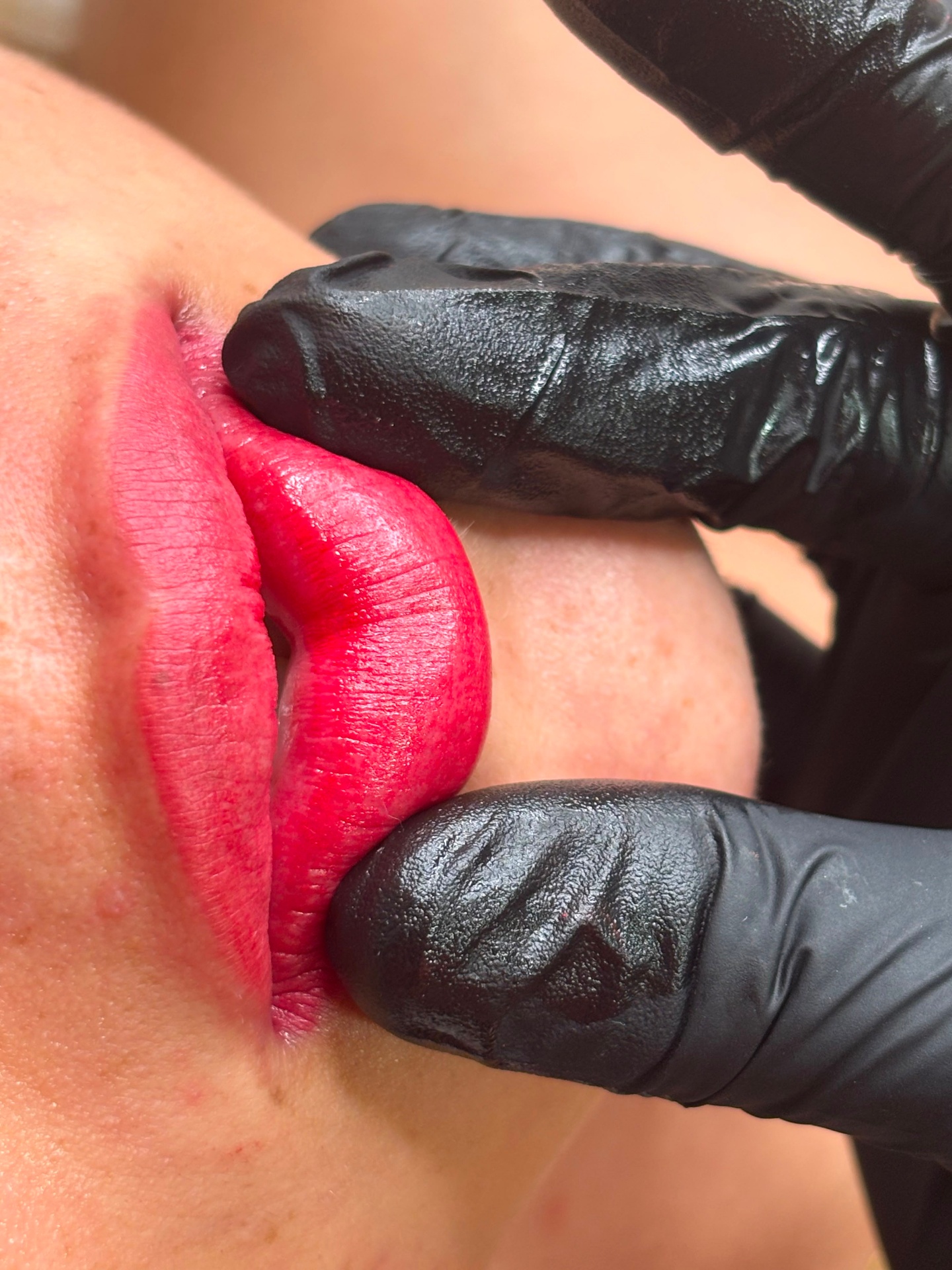 Lips & Brows Experience